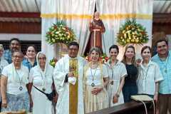 Nicaragua-Managua-Grupo-Padre-Pio-Parroquia-San-Luis-Gonzaga