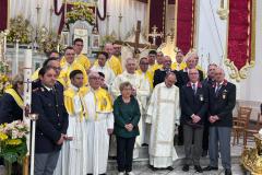 Trani-BT-Gruppo-Santi-Angeli-Custodi-della-Parrocchia-omonima