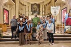Locorotodo-BA-Gruppo-Padre-Pio-della-Chiesetta-Rettoria-Maria-SS.-Annunziata