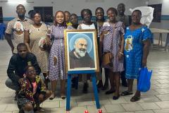COSTA-DAVORIO-Abidjan-Gruppo-Padre-Pio-Notre-Dame-de-la-Tendresse